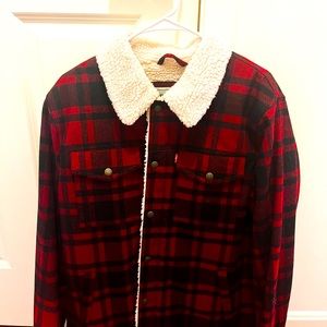 Men’s Levi’s Sherpa-Lined Trucker Coat - Sz. Med.